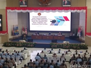 Sekjen Kemhan Minta TNI-Polri Buat Kegiatan Integratif Cegah Konflik Anggota