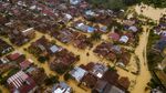 Potret Ratusan Rumah Terendam Banjir di Jambi