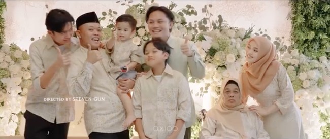 Tak sedikit netizen yang turut mendoakan agar rencana pernikahan Rizky Febian dan Mahalini bisa lancar hingga hari H. Sekedar informasi, Rizky Febian dan Mahalini sendiri sebelumnya diketahui telah mulai berpacaran sejak 7 Februari 2022. Foto: Instagram/@rizkyfbian