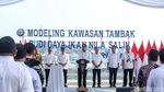 Tawa Semringah Jokowi Saat Resmikan Modeling Tambak Budi Daya Ikan Nila