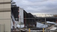 Di barat daya Michigan, dua tornado melanda kota Portage. Pemerintah kota mengatakan dalam rilis berita bahwa tidak ada korban luka serius yang dilaporkan meskipun angin puting beliung merusak sejumlah bangunan komersial, termasuk gudang FedEx.  