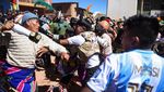Unik, Warga Adat Bolivia Gelar Ritual Adu Tinju untuk Hasil Panen Terbaik