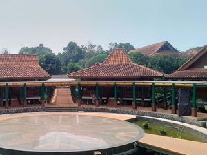 Wisata Edukasi di Perkampungan Budaya Betawi Setu Babakan