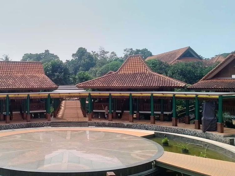 Wisata Edukasi di Perkampungan Budaya Betawi Setu Babakan