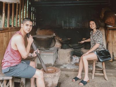 Kenangan Al Ghazali dan Alyssa Daguisse Belajar Bikin Kopi Luwak