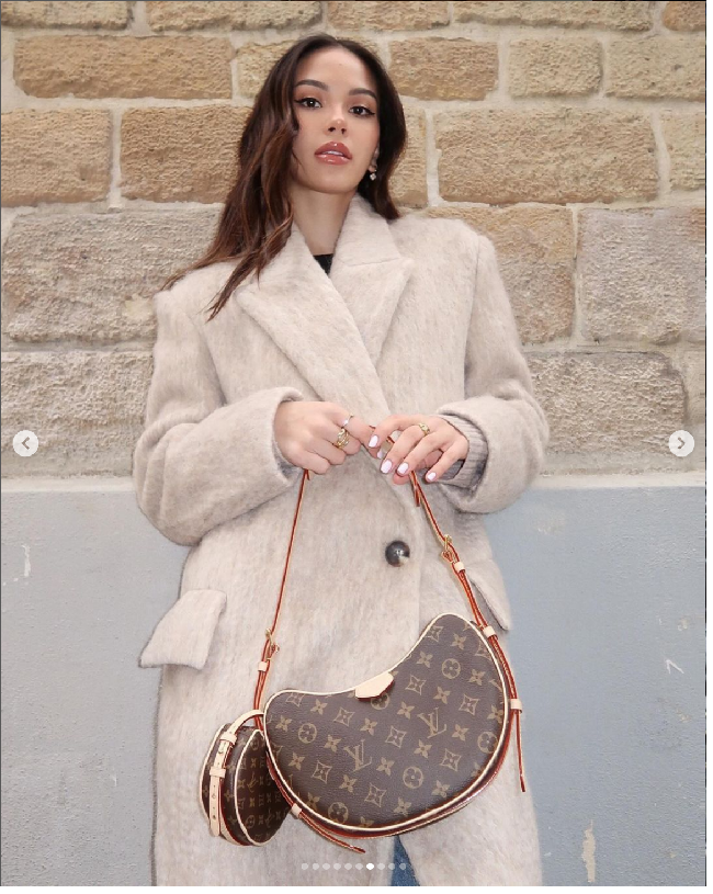 Dalam berbagai unggahannya di Instagram, Alyssa Daguise selalu tampil stylish dengan barang high end. Mulai dari merek Chanel, Dior, Burberry hingga Louis Vuitton. Foto: Dok. Instagram Alyssa Daguise