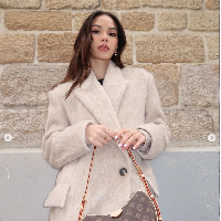 Dalam berbagai unggahannya di Instagram, Alyssa Daguise selalu tampil stylish dengan barang high end. Mulai dari merek Chanel, Dior, Burberry hingga Louis Vuitton. Foto: Dok. Instagram Alyssa Daguise