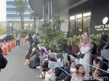 ARMY Menyerbu! Antrean Mengular di BTS: POP UP MONOCHROME IN JAKARTA