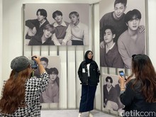 ARMY.. Jangan Lupa Wefie di BTS: POP-UP MONOCHROME!