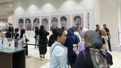 ARMY.. Jangan Lupa Wefie di BTS: POP-UP MONOCHROME!