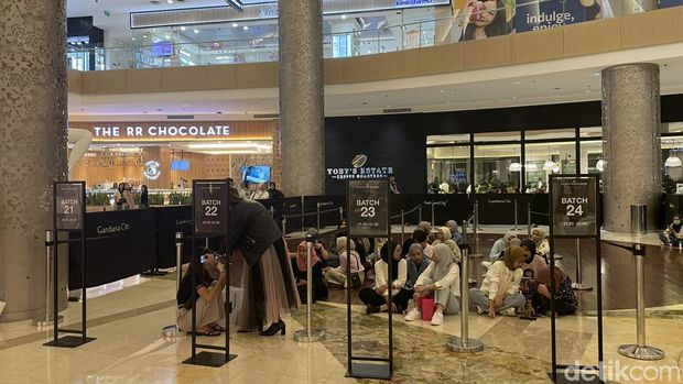 BTS POP-UP: MONOCHROME IN JAKARTA