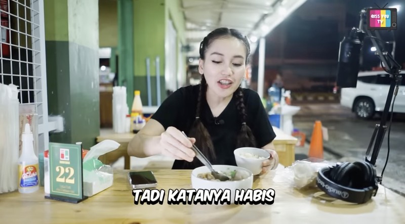 Catat! Ini 10 Rekomendasi Bakso Enak dari Ayu Ting Ting