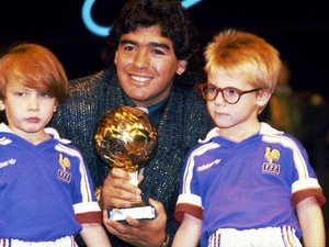 Bola Emas Maradona di Piala Dunia 1986 Akan Dilelang