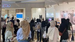 ARMY.. Jangan Lupa Wefie di BTS: POP-UP MONOCHROME!