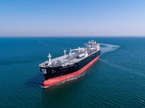 Belum Direstui Iran Lewat Hormuz, RI Kejar Minyak ke Amerika hingga Afrika