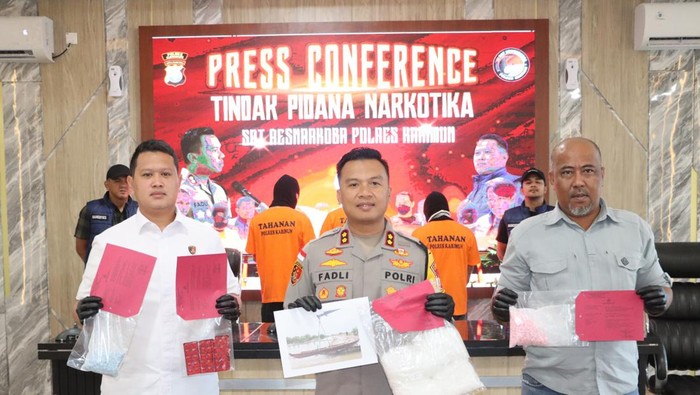 Polisi menggagalkan peredaran narkoba jaringan internasional di kabupaten Karimun.(Dok Polres Karimun)