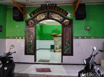 Cerita Tutur Raden Ayu Pandan Sari Pembabat Alas Kalibutuh Surabaya