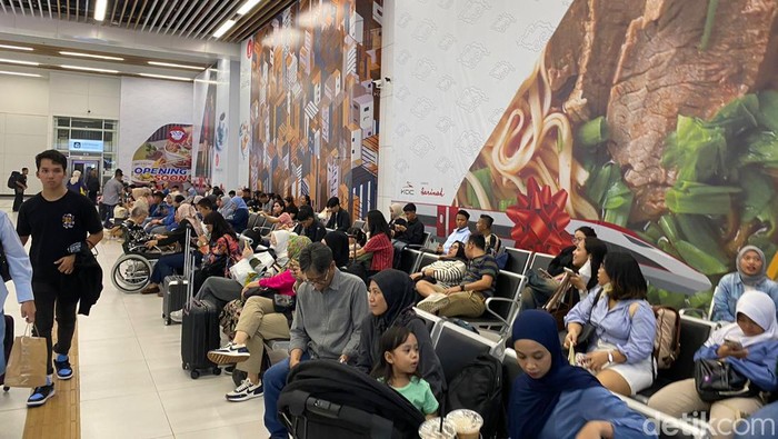 Suasana stasiun kereta cepat Whoosh Halim, Kamis (9/5/2024).