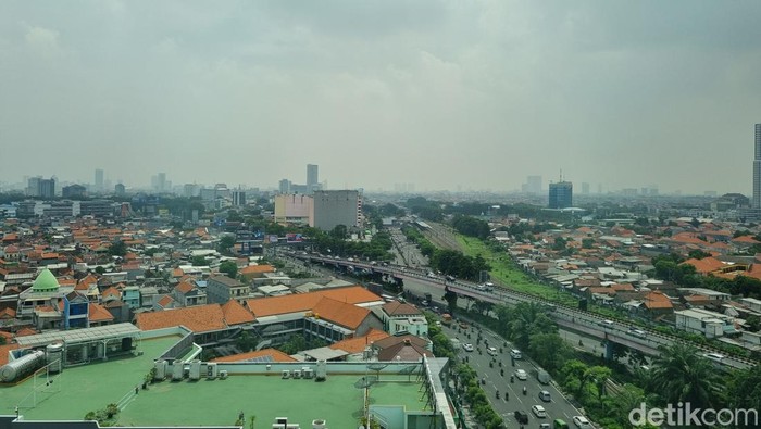 surabaya berawan