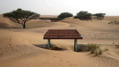 Potret Desa Hantu di Dubai yang Hampir Terkubur Pasir
