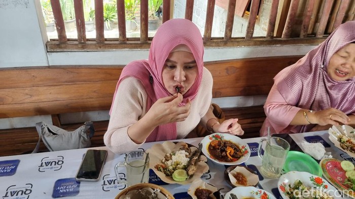 Tongseng emprit di Piyungan Bantul