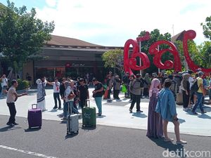 Wisatawan Domestik Serbu Bali Saat Libur Panjang Kenaikan Yesus Kristus