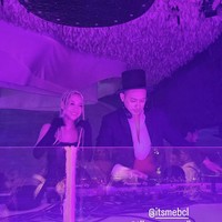 BCL rupanya juga mengajak sang suami, Tiko Aryawardhana untuk menjadi DJ di acaranya tersebut. Foto: Instagram