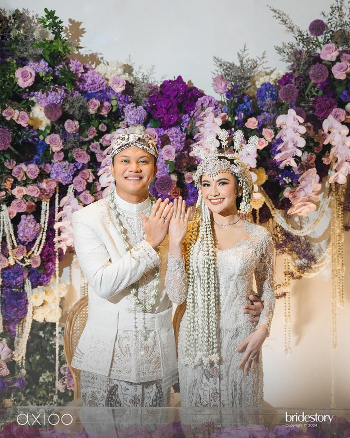 Ijab kabul Rizky Febian dan Mahalini. (Tangkapan layar Instagram @rizkyfebian)