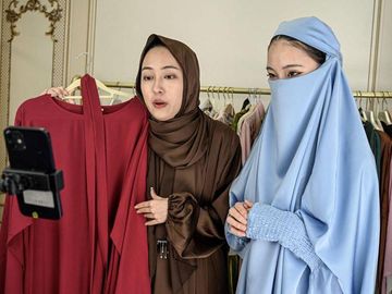 Intip Sekolah Khusus Jualan ala TikTok Shop di China