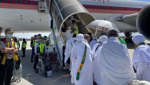 Keberangkatan jemaah haji NTB di Bandara Internasional Lombok.