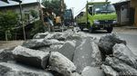 Perbaikan Jalan Rusak di CBL Bekasi Dikebut