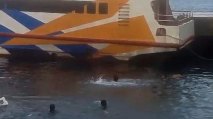 Pria di Ternate tewas tenggelam saat berenang.
