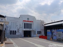 Proyek Beautifikasi Berdampak ke Alur Penumpang, Stasiun Tugu Jogja Minta Maaf