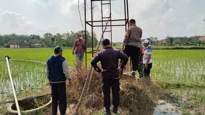 Kades Gombang Blora Tewas Tersengat Listrik Pompa Air Aliran Sawah