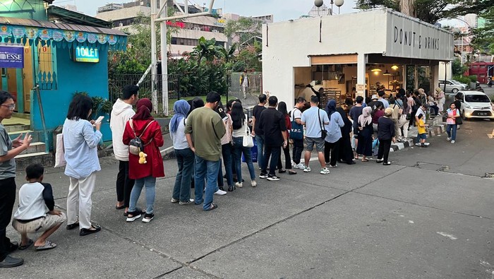 Antrean Mengular! Ini 5 Donat Viral di Depok hingga Yogyakarta