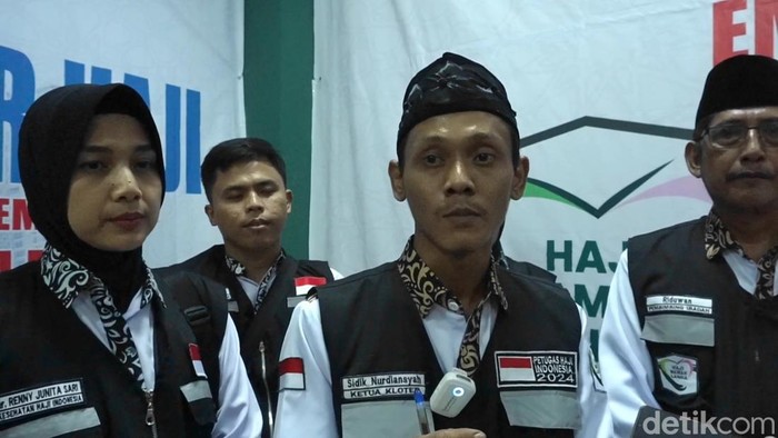 5 orang pendamping Jemaah haji kloter pertama terdiri dari tenaga Medis dan Kemenag