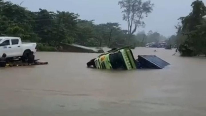 Banjir merendam sejumlah wilayah di Konawe Utara, Sultra.