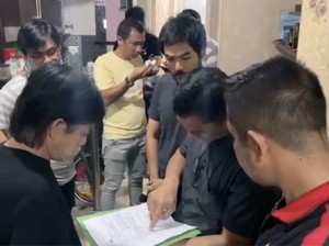Penampilan Karina Ranau saat Jenguk Epy Kusnandar di Polres Jakarta Barat