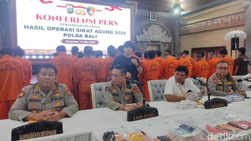 Konferensi pers hasil Operasi Sikat Agung 2024 di Polda Bali.