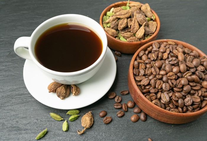 Kopi dengan campuran kapulaga