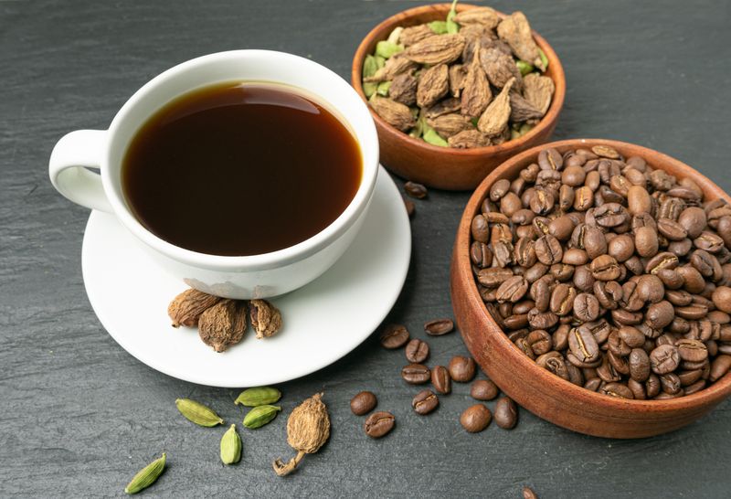 Kopi dengan campuran kapulaga