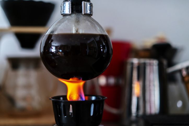 5 Teknik Manual Brew Andalan Slow Bar Buat Bikin Kopi Enak