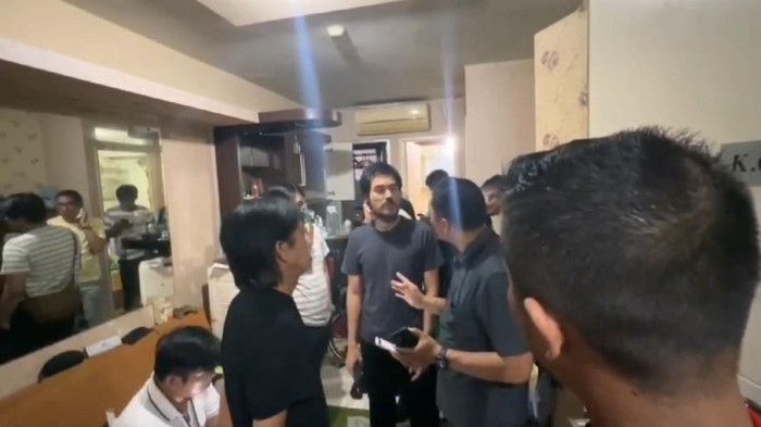 Seputar Penangkapan Epy Kusnandar karena Kasus Penyalahgunaan Narkotika