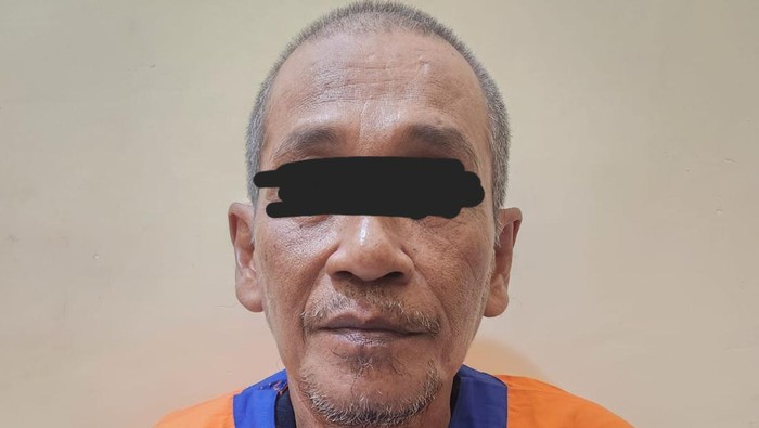 Pedagang pentol keliling asal Bojonegoro yang tipu warga Lamongan janjikan masuk PNS.