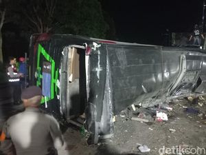 Polisi Amankan Kernet Bus Saksi Kunci Kecelakaan Maut di Subang