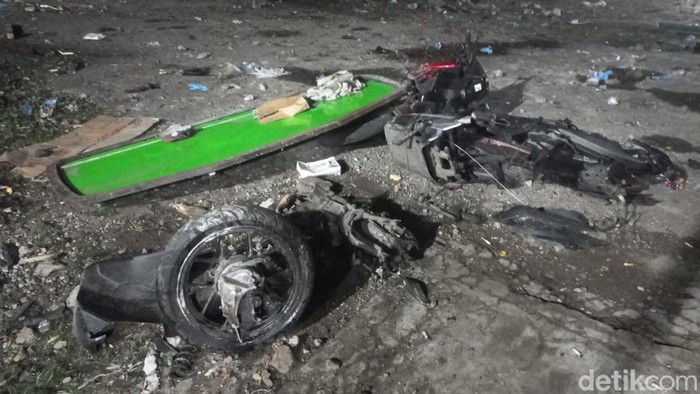 Penampakan bus yang mengalami kecelakaan di Ciater, Subang, Sabtu (11/5/2024),