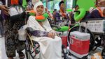 Ratusan Calon Jemaah Haji Mulai Tiba di Asrama Haji Surabaya