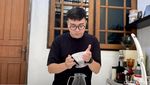 Sluurp! Uniknya Kopi Mocktail Gadis Kretek Dasiyah di Kafe Slow Bar Ini
