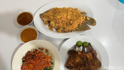 Sedapnya Ayam dan Gurame Taliwang Khas Lombok di Restoran Bekasi