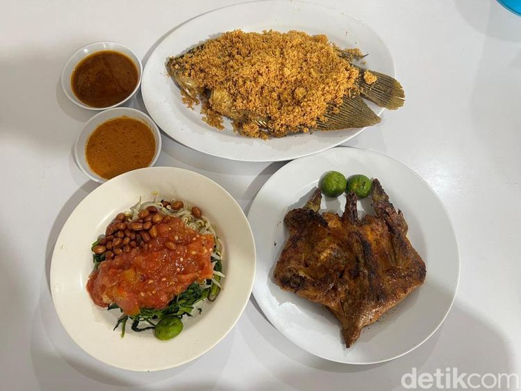 Sedapnya Ayam dan Gurame Taliwang Khas Lombok di Restoran Bekasi